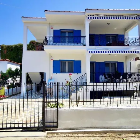 Apartment Blue Charm House - 2